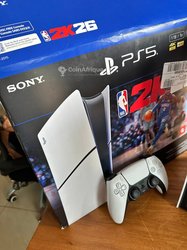 Playstation 4 Slim