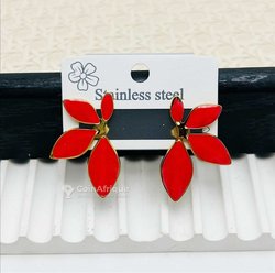 Boucle d'oreille tendance